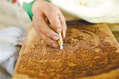 Traditional carving techniques developed in to popular industry