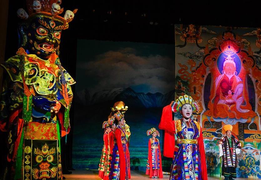 300 mln yuan invested to protect Tibet's intangible cultural heritage