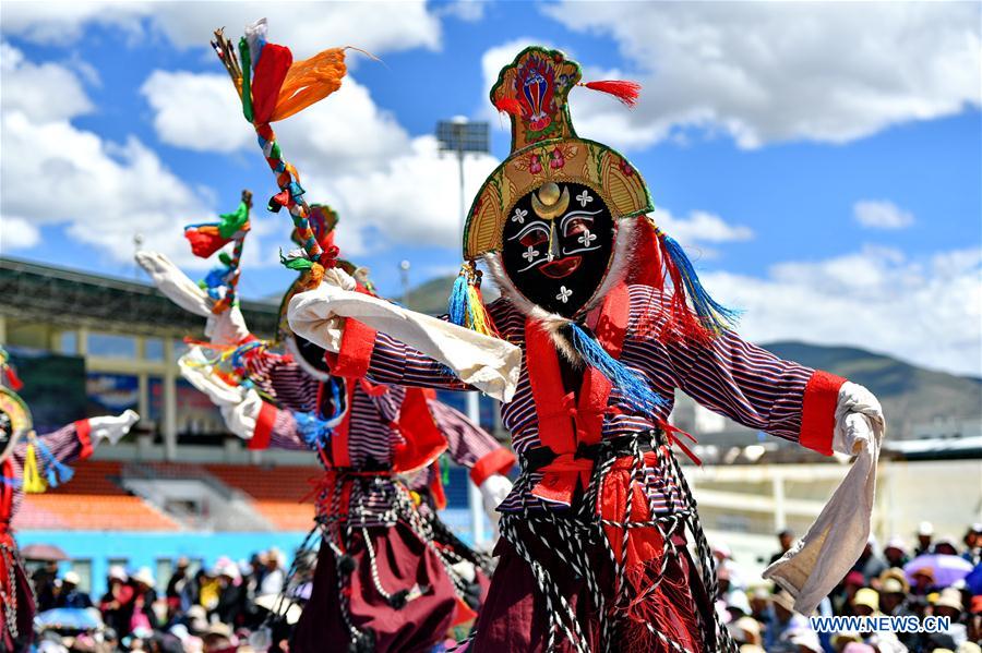 Artists perform Tibetan Opera in cultural festival in Shannan, China's Tibet