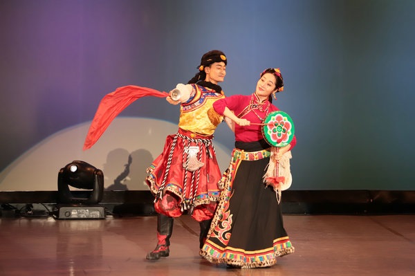 Qinghai ethnic culture shines in Japan
