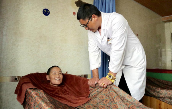 Compilation underway for collection of Tibetan medicine books, documents