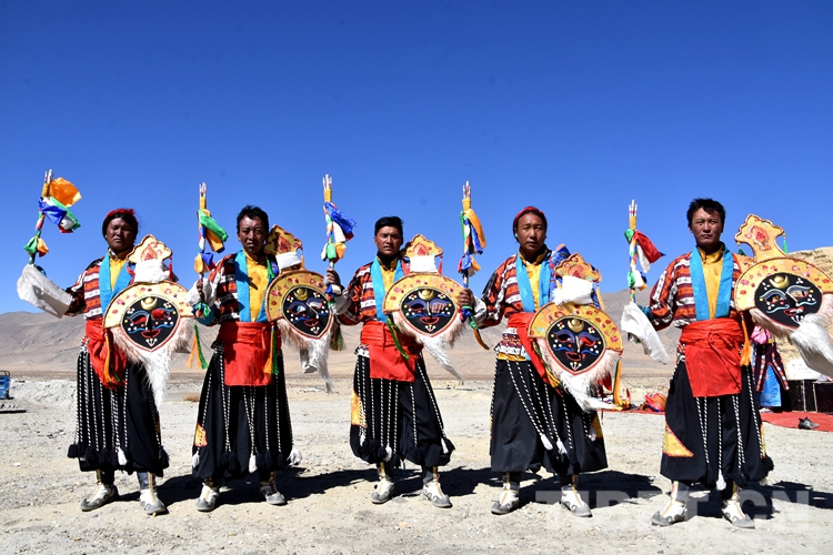 Traditional Tibetan opera gets new life