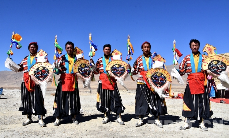 Traditional Tibetan opera gets new life