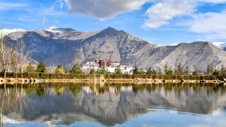 Tibet makes strides in preserving ancient books at Potala Palace