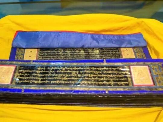 A Foundational Treatise of Tibetan Medical Science—The Four Medical Tantras
