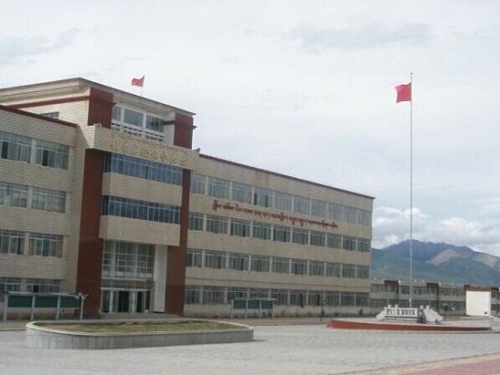 Tibet has over 662,400 students in local schools