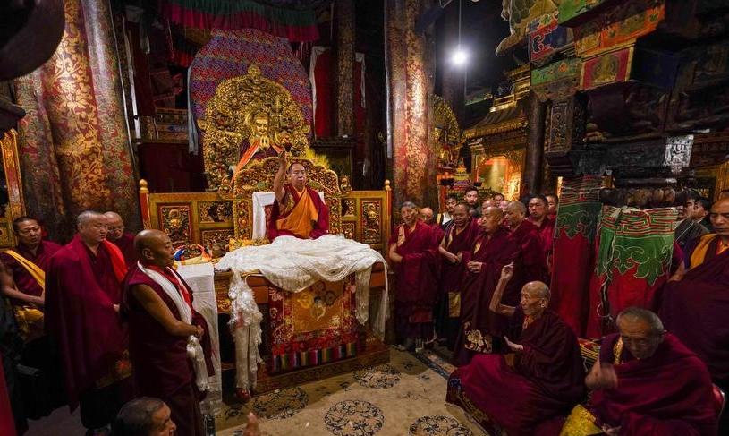 Panchen Rinpoche performs duties, conducts Buddhist, social activities in Xizang