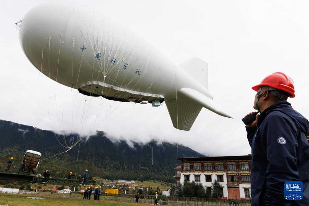 China conducts tethered balloon experiment, offering new insights into Qinghai-Tibet Plateau ecosystem