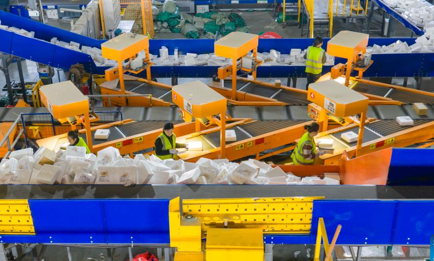 Record-high parcel volume reflects China's economic vitality