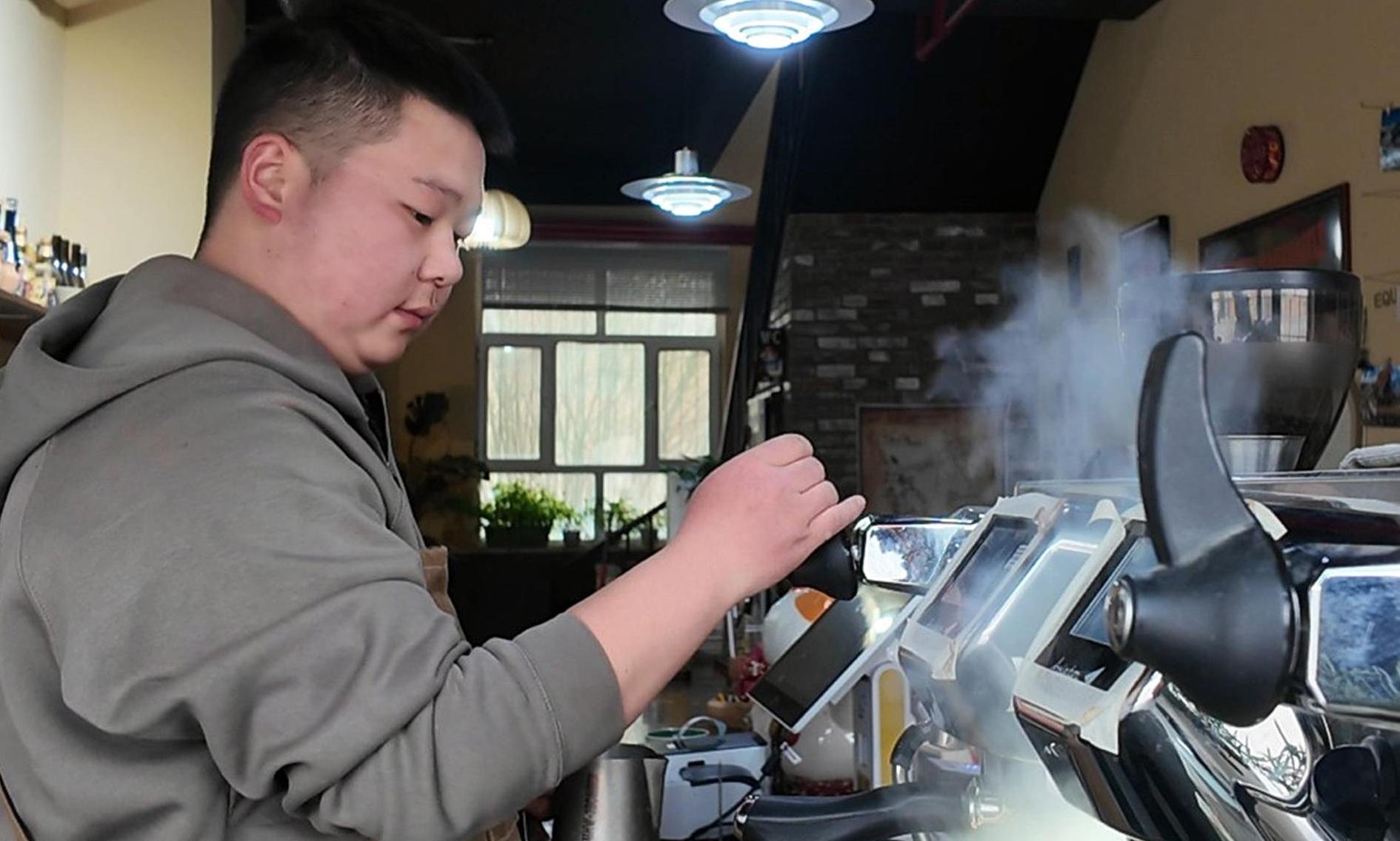In China's far west, young entrepreneurs are brewing a new future