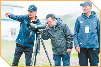 NPC deputies, CPPCC members fulfill duties with dedication