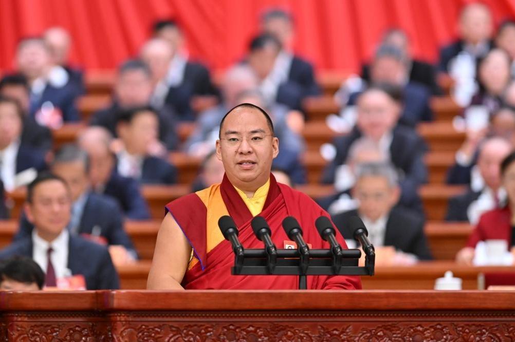 Panchen Rinpoche: Promoting Adaptation of Religion to Socialist Society, Contributing to Rejuvenation of Chinese Nation