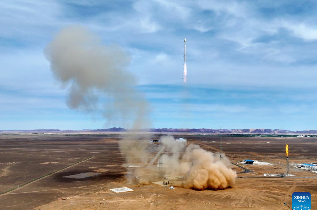 China successfully launches Zhuque-2E Y5 carrier rocket