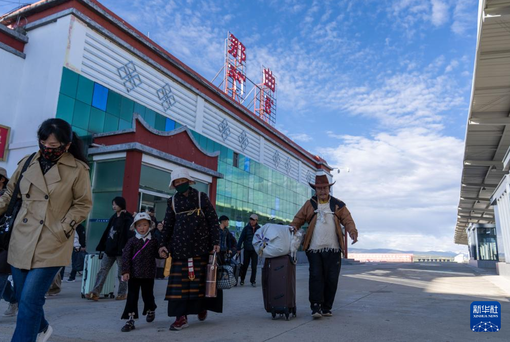 Qinghai-Xizang Railway Nakchu Station: Nearly 9 Million Passengers Transited Over 20 Years