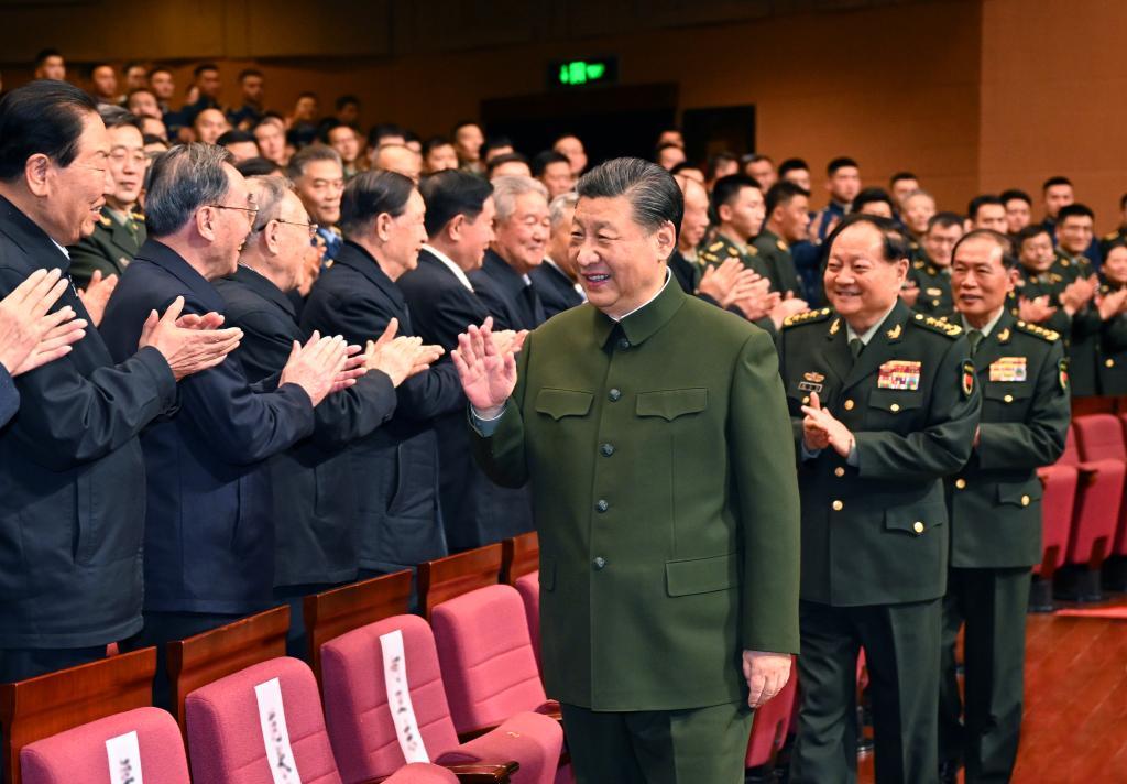 Xi extends Spring Festival greetings to military veterans