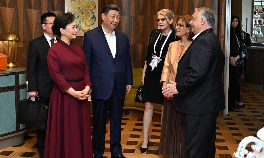 Xi attends farewell event held by Hungarian PM Orban