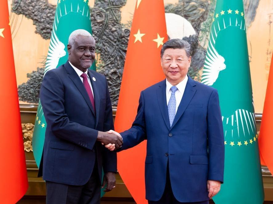 Xi meets African Union Commission chairperson