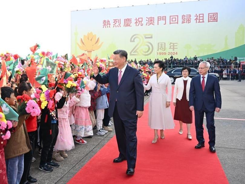 Xi leaves Macao after anniversary celebrations, inspection tour