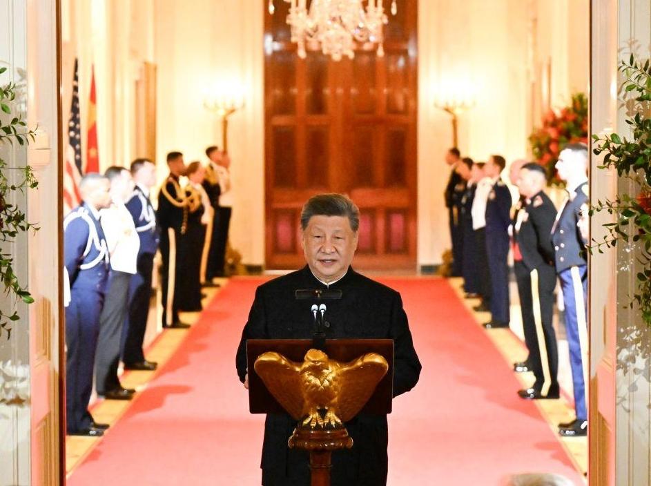 Xi attends state dinner held by Trump