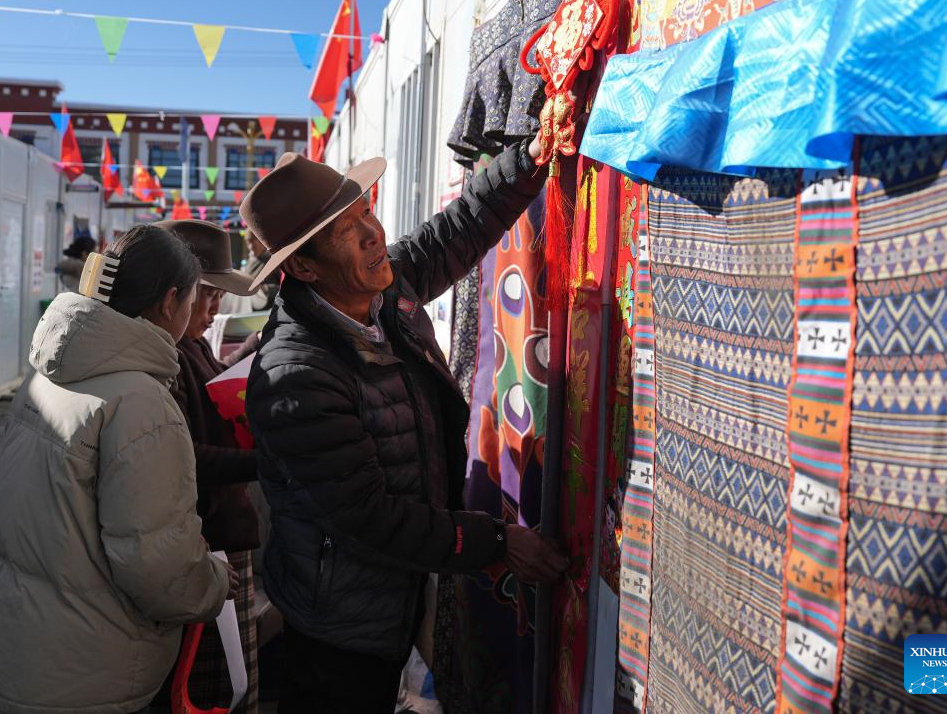 People's life gradually returns to normal in quake-affected county of Xizang