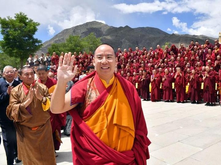 Panchen Rinpoche visits Tibet Buddhism Academy