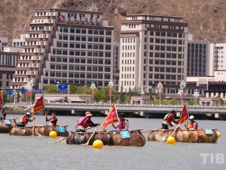 The World’s Highest-Altitude Dragon Boat Race Was Held on the Lhasa River