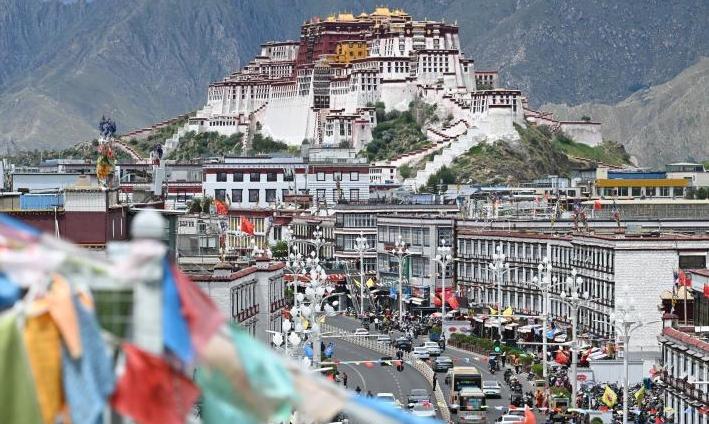 Lhasa prepares celebrations of 60th founding anniversary of Xizang Autonomous Region