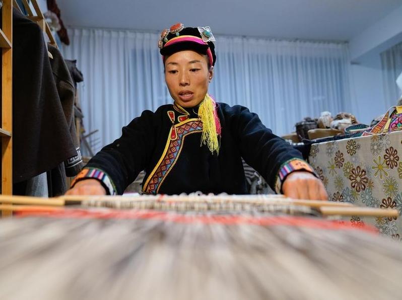 ChineseToday | A Tibetan woman's multifaceted journey