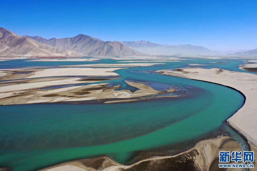 View over Yarlung Zangbo River in Tibet