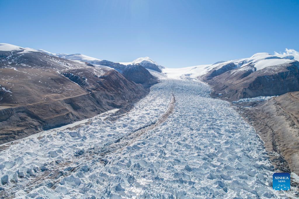 In pics: Gangbug Glacier in southwest China's Tibet Autonomous Region