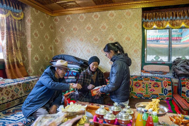 From serfdom to freedom, new life arising from old Xizang manor