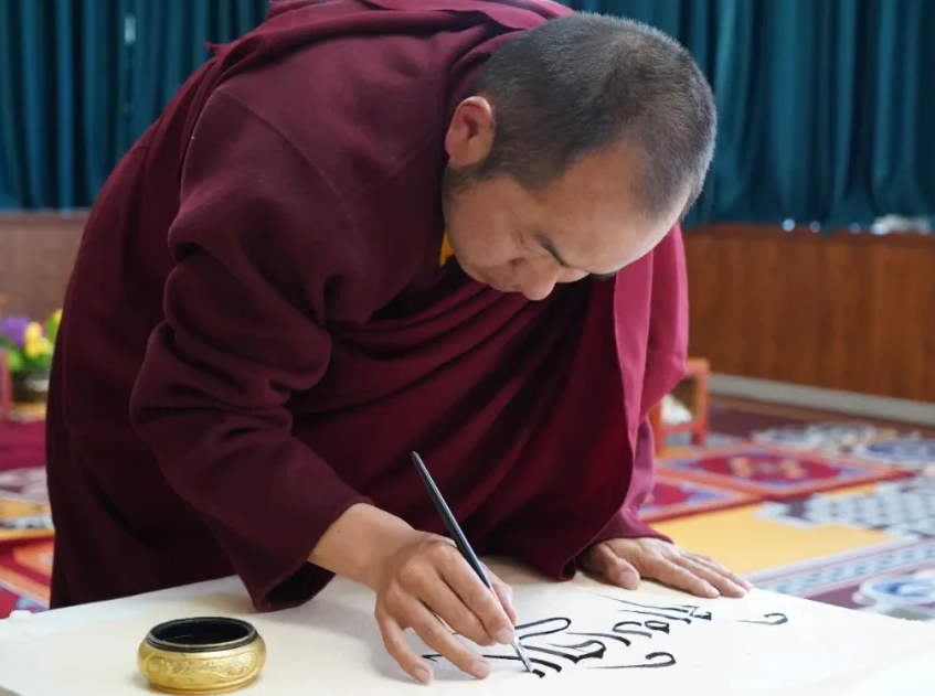 Tibetan Paper in Nyimaling Monastery