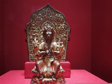 Appreciate Cultural Relics and Learn about Maitreya