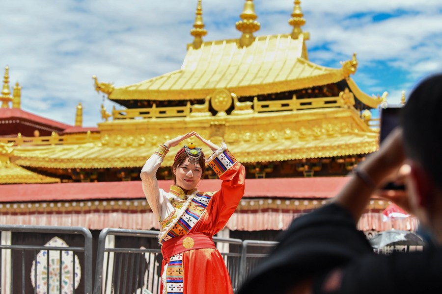 Trip.com inks deal to promote Tibet tourism